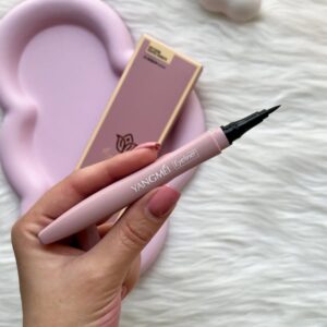 خط چشم مشکی یانگمی yangmei black eyeliner